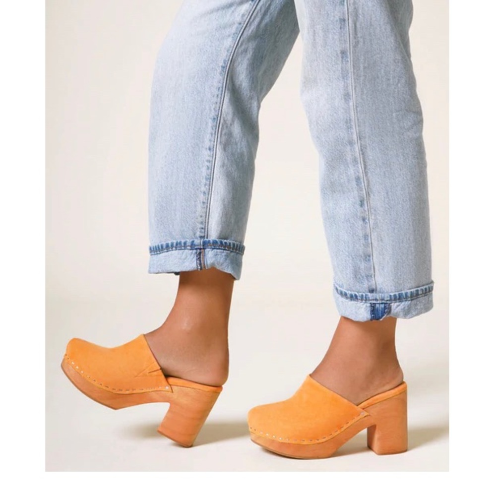 Charlotte Stone Marlo Clog